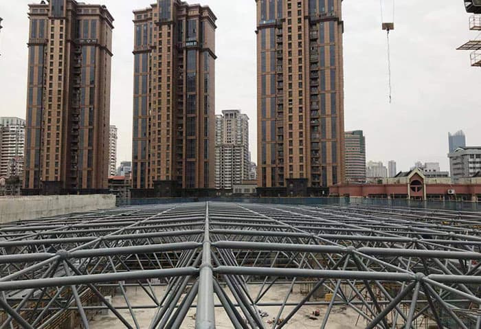 张家口螺栓球网架结构
